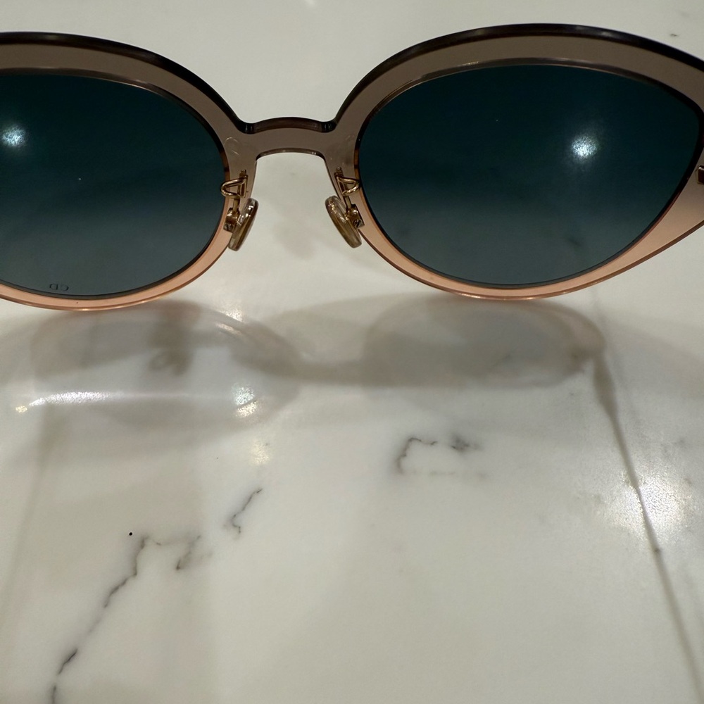 Dior Gold and Pink Cat Eye Sunglasses - Picture 5 of 10
